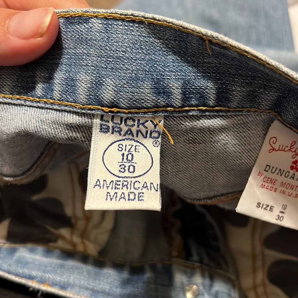 Lucky Brand well loved jeans - Picture 8 of 11